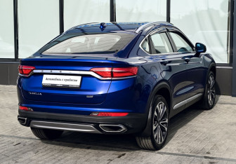 Подержанный автомобиль Geely Tugella 2022 года (5 фото)