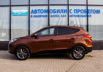 Подержанный автомобиль Hyundai ix35 2014 года (2 фото)