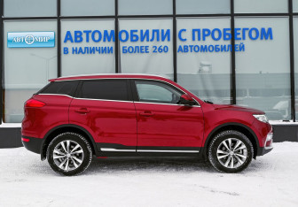 Подержанный автомобиль Geely Atlas 2021 года (6 фото)