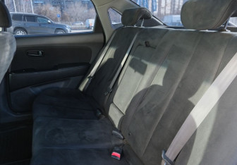 Подержанный автомобиль Hyundai Elantra Sedan 2008 года (19 фото)