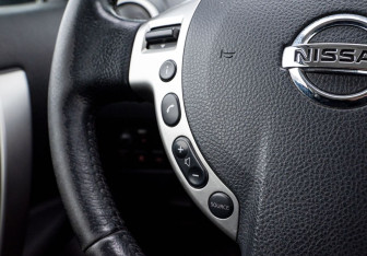 Подержанный автомобиль Nissan Qashqai 2013 года (12 фото)