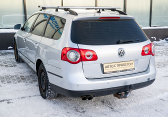 Подержанный автомобиль Volkswagen Passat Wagon 2008 года (3 фото)