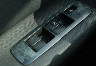 Подержанный автомобиль Nissan Qashqai 2008 года (11 фото)