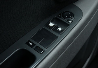 Подержанный автомобиль LADA (ВАЗ) Priora Sedan 2010 года (11 фото)