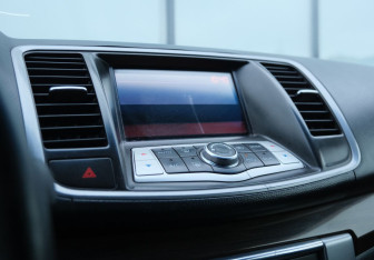 Подержанный автомобиль Nissan Teana 2012 года (12 фото)