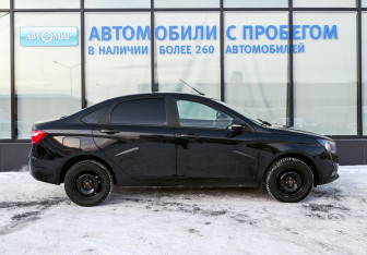 Подержанный автомобиль LADA (ВАЗ) Vesta Sedan 2021 года (6 фото)