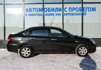 Подержанный автомобиль Nissan Almera Sedan 2013 года (6 фото)