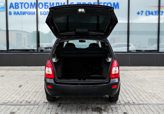 Подержанный автомобиль LADA (ВАЗ) Kalina Wagon 2012 года (18 фото)