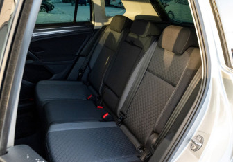 Подержанный автомобиль Volkswagen Tiguan 2017 года (20 фото)