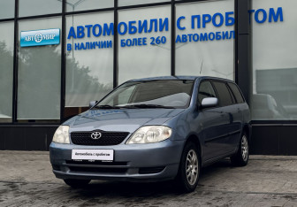 Подержанный автомобиль Toyota Corolla Wagon 2003 года (1 фото)