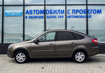Подержанный автомобиль LADA (ВАЗ) Granta Liftback 2021 года (2 фото)