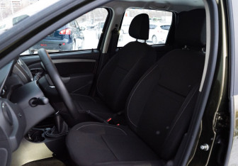 Подержанный автомобиль Renault Duster 2019 года (9 фото)