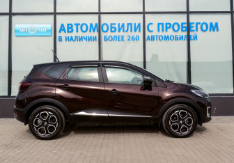 Подержанный автомобиль Renault Kaptur 2020 года (6 фото)