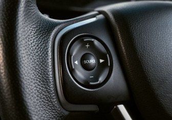 Подержанный автомобиль Honda Stepwgn 2016 года (12 фото)