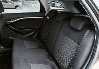 Подержанный автомобиль LADA (ВАЗ) Vesta Wagon 2019 года (20 фото)