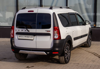 Подержанный автомобиль LADA (ВАЗ) Largus Wagon 2021 года (5 фото)