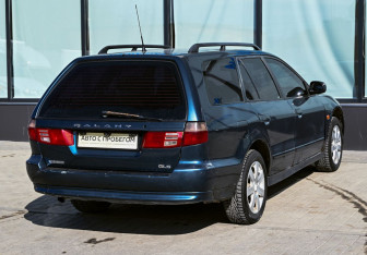 Подержанный автомобиль Mitsubishi Galant Wagon 1997 года (5 фото)