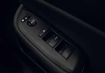 Подержанный автомобиль Honda Fit 2021 года (14 фото)
