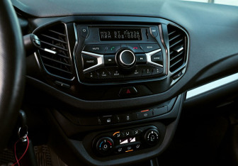 Подержанный автомобиль LADA (ВАЗ) Vesta Sedan 2021 года (10 фото)