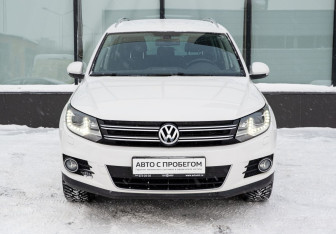 Подержанный автомобиль Volkswagen Tiguan 2013 года (8 фото)