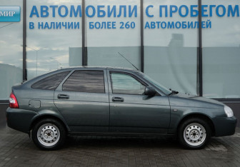 Подержанный автомобиль LADA (ВАЗ) Priora Hatchback 2010 года (6 фото)