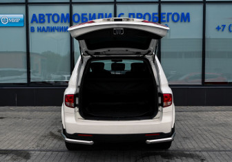 Подержанный автомобиль SsangYong Kyron 2014 года (22 фото)