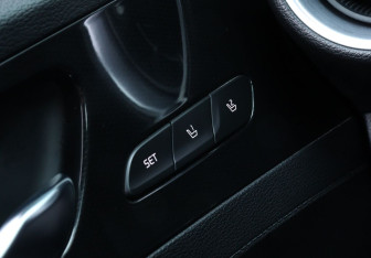 Подержанный автомобиль Kia Cerato Sedan 2022 года (15 фото)