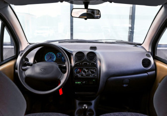 Подержанный автомобиль Daewoo Matiz 2008 года (16 фото)