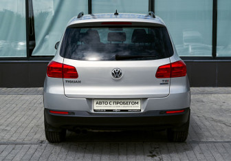 Подержанный автомобиль Volkswagen Tiguan 2011 года (4 фото)