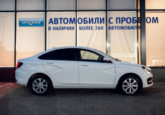 Подержанный автомобиль LADA (ВАЗ) Vesta Sedan 2023 года (6 фото)