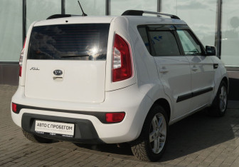 Подержанный автомобиль Kia Soul 2012 года (5 фото)