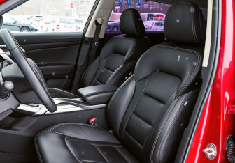 Подержанный автомобиль Geely Atlas 2021 года (9 фото)