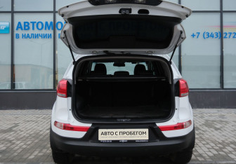 Подержанный автомобиль Kia Sportage 2015 года (21 фото)