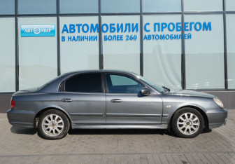 Подержанный автомобиль Hyundai Sonata 2006 года (6 фото)