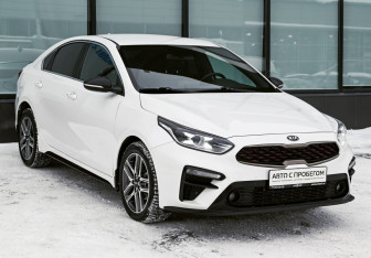 Подержанный автомобиль Kia Cerato Sedan 2021 года (7 фото)