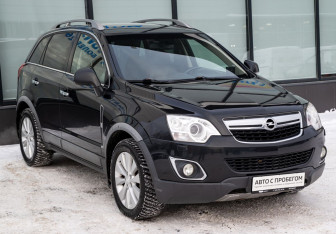 Подержанный автомобиль Opel Antara 2014 года (7 фото)