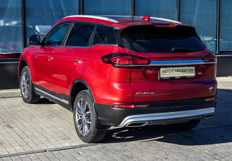 Подержанный автомобиль Geely Atlas Pro 2023 года (3 фото)
