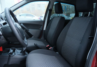 Подержанный автомобиль LADA (ВАЗ) Granta Sedan 2016 года (14 фото)