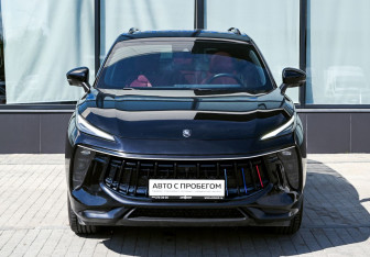 Подержанный автомобиль Forthing T5 EVO 2021 года (8 фото)
