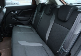 Подержанный автомобиль LADA (ВАЗ) XRAY 2020 года (17 фото)