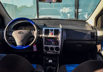 Подержанный автомобиль Hyundai Getz 2010 года (16 фото)