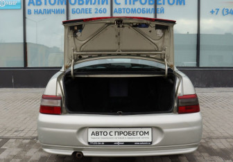 Подержанный автомобиль LADA (ВАЗ) 2110 2006 года (17 фото)
