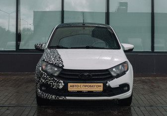 Подержанный автомобиль LADA (ВАЗ) Granta Sedan 2021 года (8 фото)