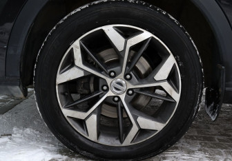 Подержанный автомобиль Haval F7 2022 года (20 фото)