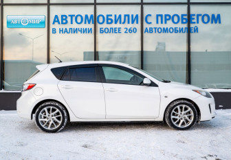 Подержанный автомобиль Mazda 3 Hatchback 2012 года (6 фото)