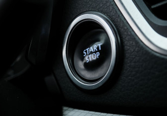 Подержанный автомобиль LADA (ВАЗ) Vesta Sedan 2023 года (16 фото)