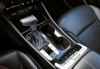 Подержанный автомобиль Hyundai Tucson 2023 года (15 фото)