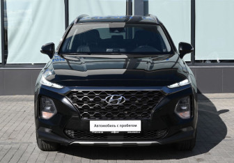 Подержанный автомобиль Hyundai Santa Fe 2018 года (8 фото)