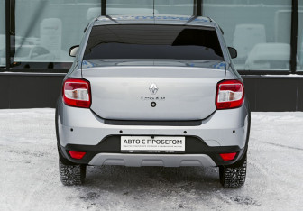 Подержанный автомобиль Renault Logan Sedan 2022 года (4 фото)