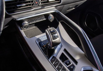 Подержанный автомобиль Geely Coolray 2020 года (9 фото)